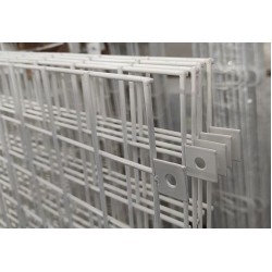 Сітка для стенда 1300х600 d3 з кріпленням